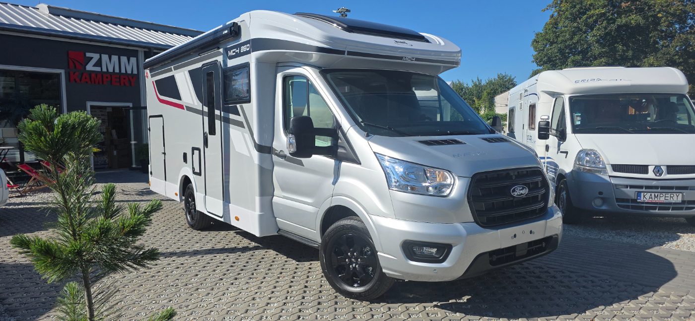 Model 2027- MCLOUIS 860 DESIGN - SREBRNA KABINA - EXTRA ASSITANCE AKTYWNY TEMPOMAT NAVI - MARKIZA