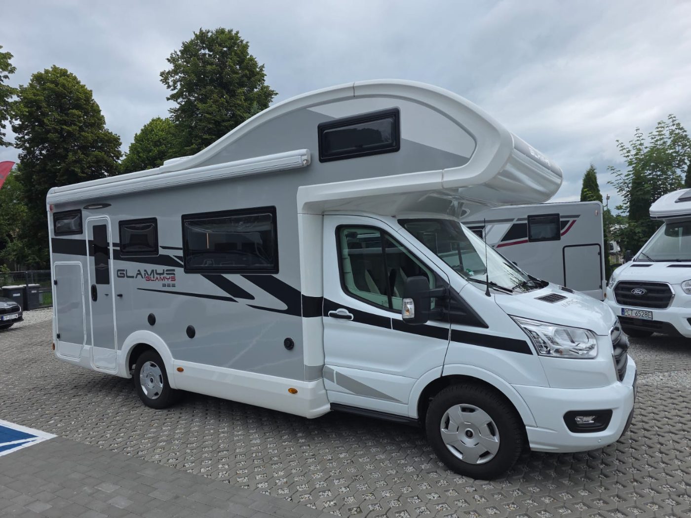 Kamper McLouis McLouis Glamys 322